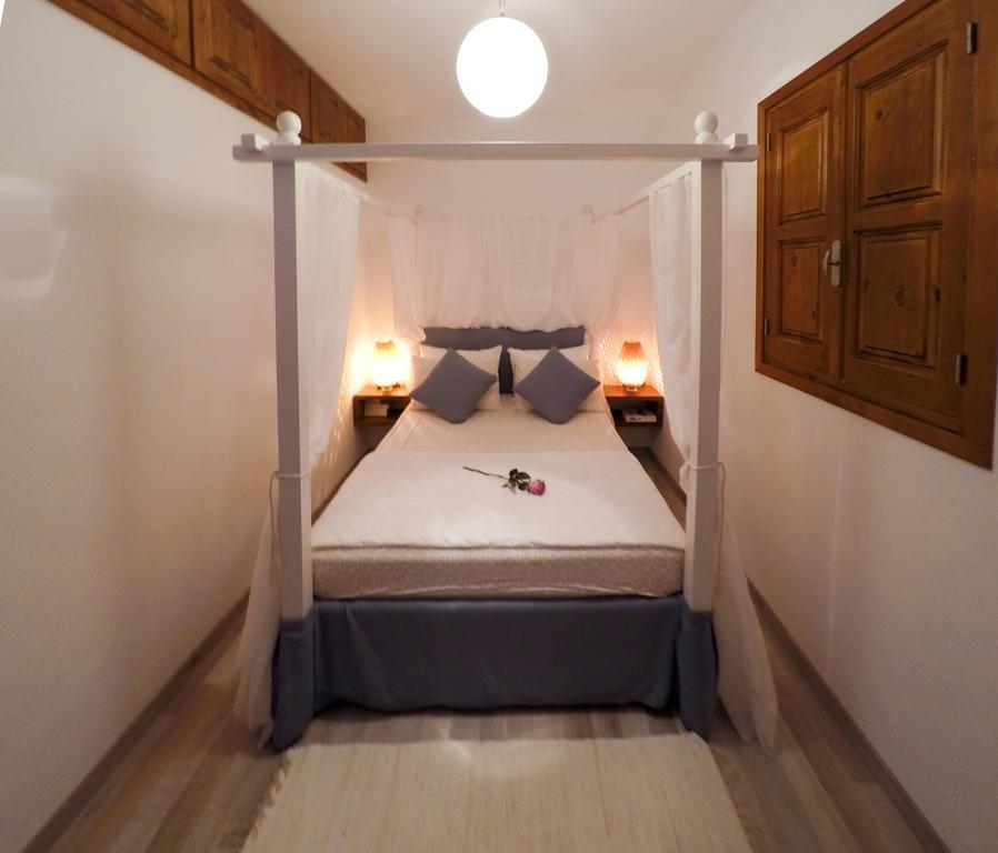 Lindos Seaside Junior Apartment エクステリア 写真